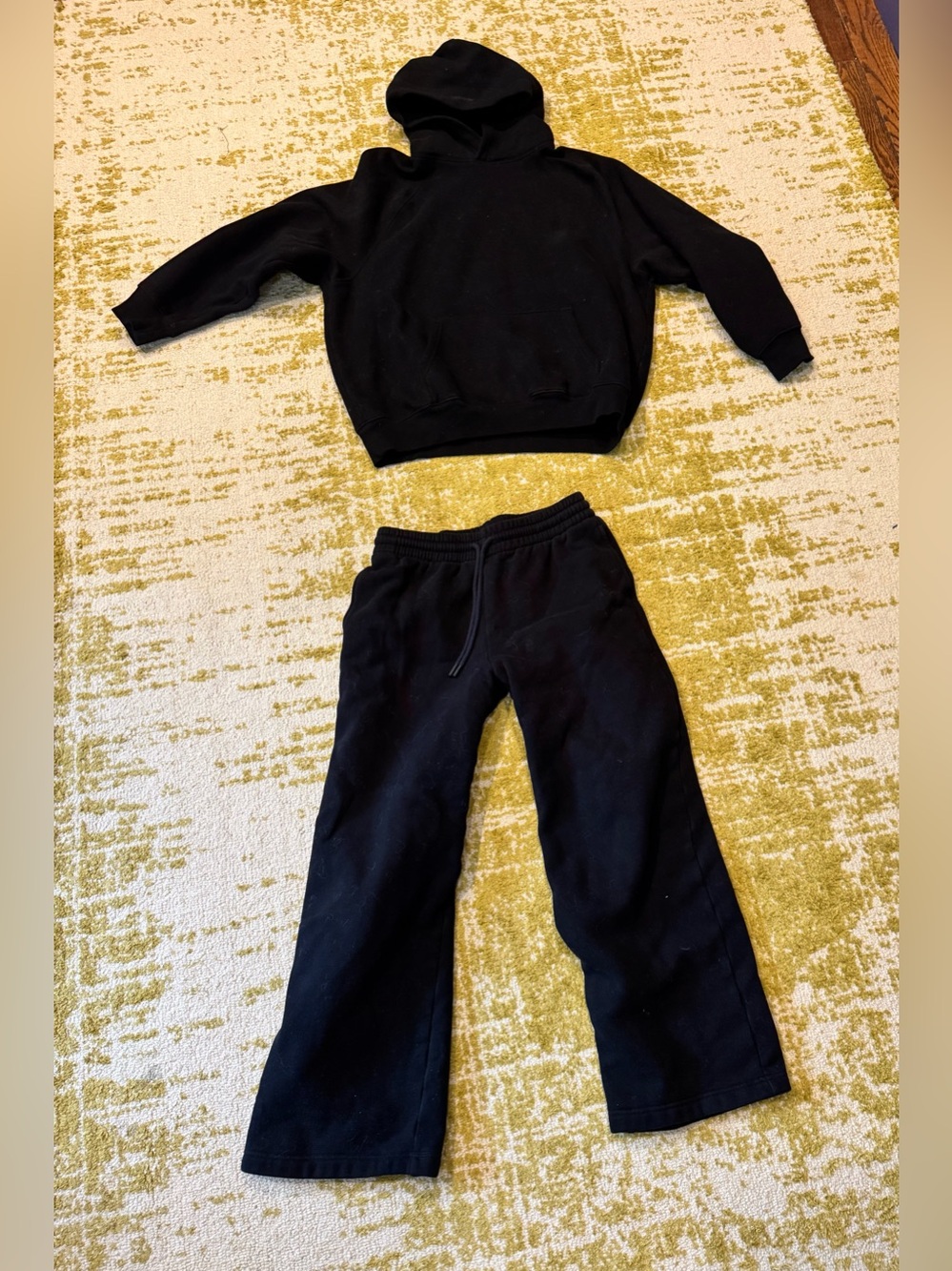 Aritzia Sweatfleece Set - black, small